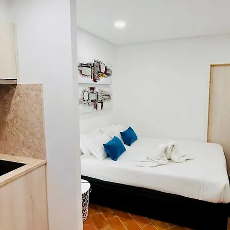 Amazing In The Center Apartment